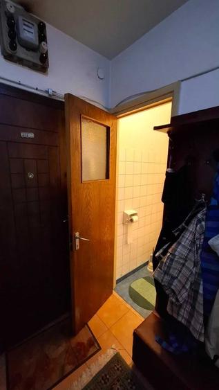 Apartament 4 camere Berceni, zona foarte buna, et 2 - 3