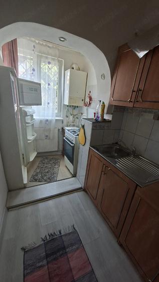 Garsonieră decomandată în Noua