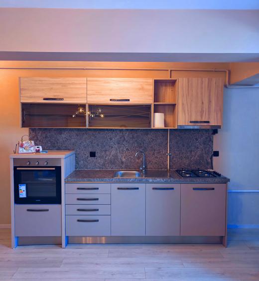 Apartament cu 2 camere semidecomandat în Exterior Vest