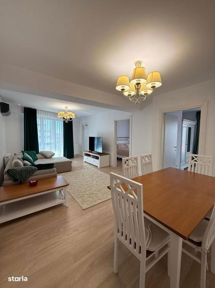 Apartament cu 3 camere, mobilat în Băneasa
