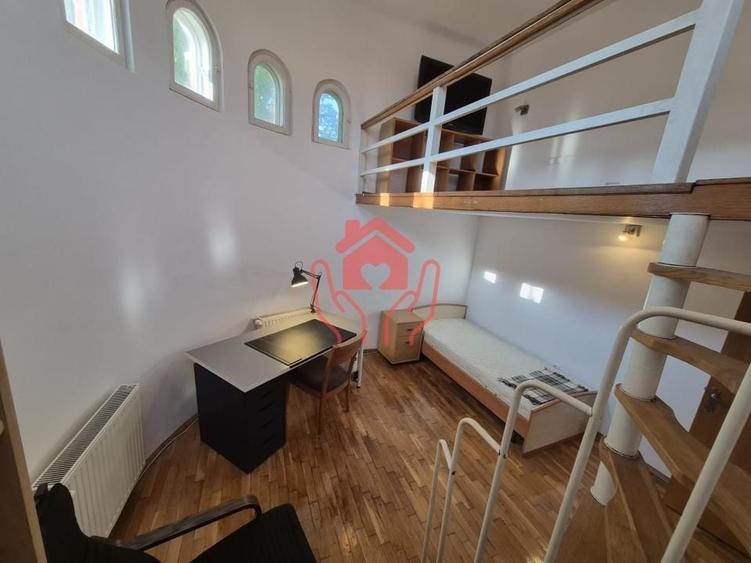 Apartament cu 4 camere semidecomandat, mobilat în P-ța Dorobanți