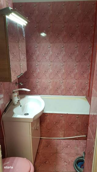 Garsonieră decomandată în Central