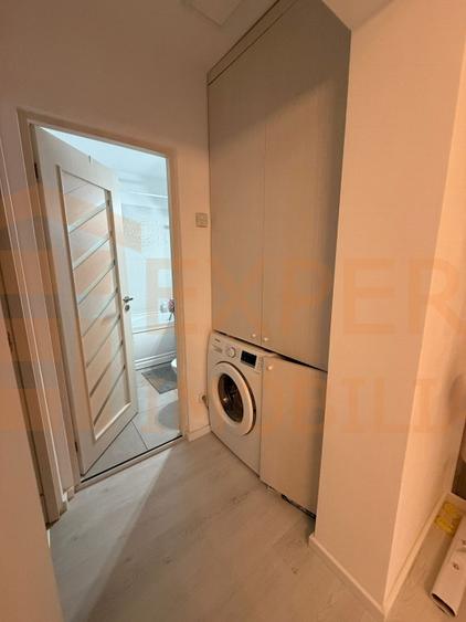 Apartament cu 2 camere semidecomandat, mobilat în Tomis I