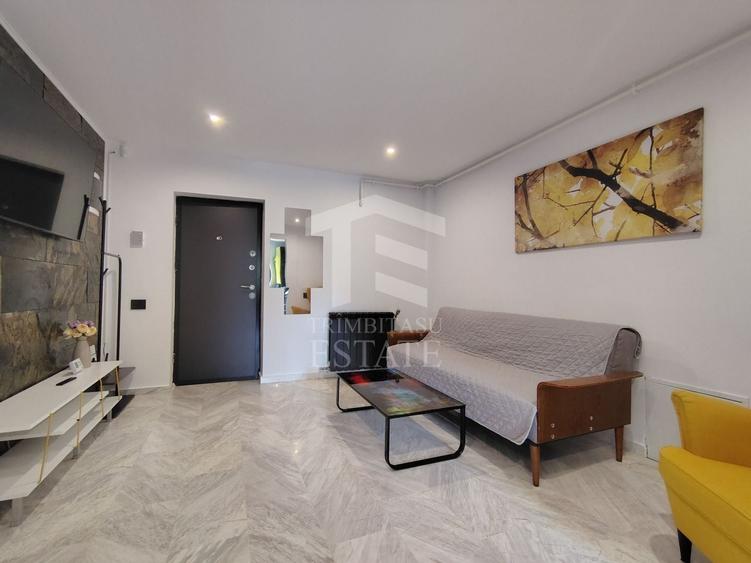 Apartament cu 2 camere semidecomandat, mobilat în Central