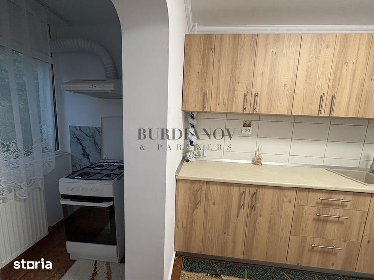 Apartament cu 2 camere decomandat, mobilat în Giurgiului