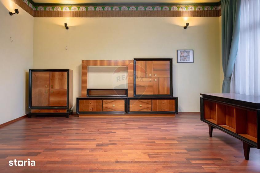 Apartament cu 3 camere, mobilat în 15 Noiembrie