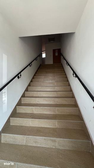 Apartament cu 2 camere decomandat în Pârneava