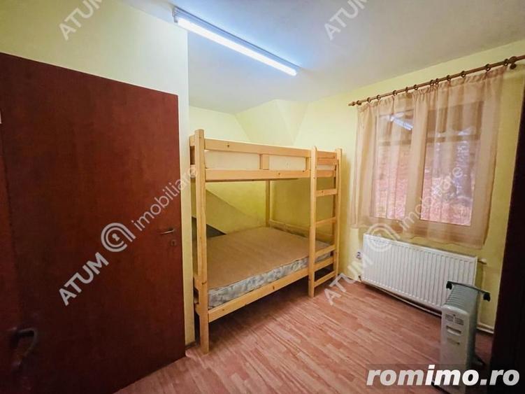 Casă cu 8 camere cu Teren 500 Mp în Paltin