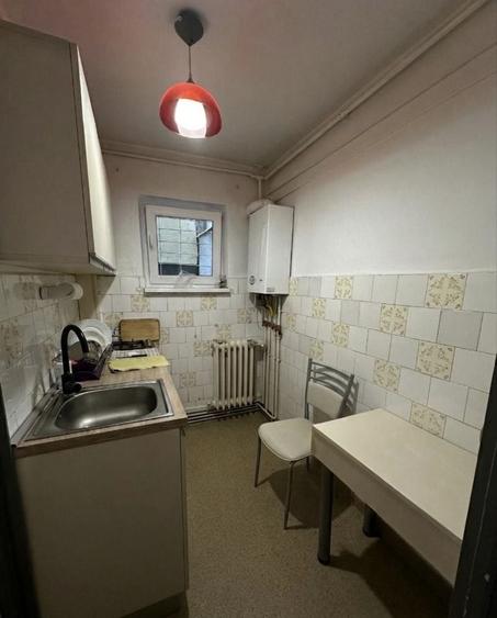 Apartament cu 2 camere în Tudor Vladimirescu