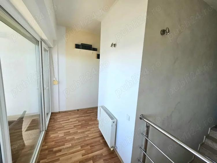 Apartament cu 3 camere, mobilat în Ferme