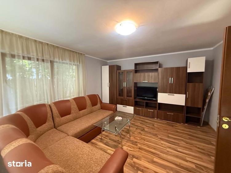 Casă cu 4 camere decomandat cu Teren 80 Mp în Andrei Mureșanu