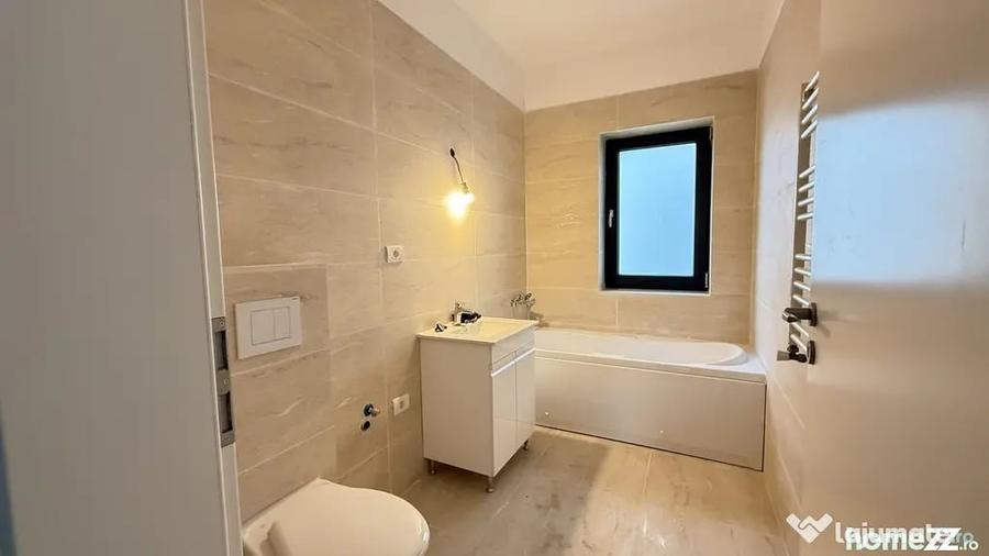 Apartament cu 3 camere decomandat în Nerva Traian