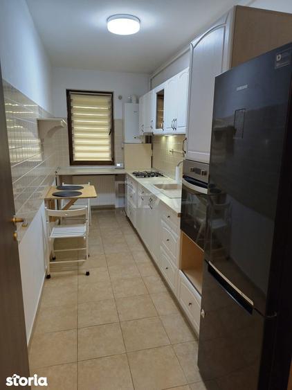 Apartament cu 2 camere decomandat, mobilat în Vitan
