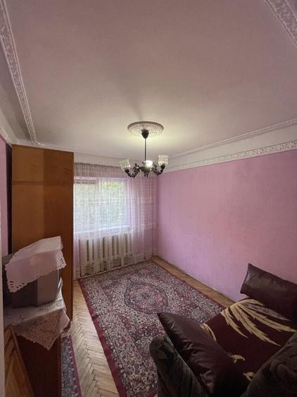 Apartament cu 3 camere decomandat în Exterior Vest