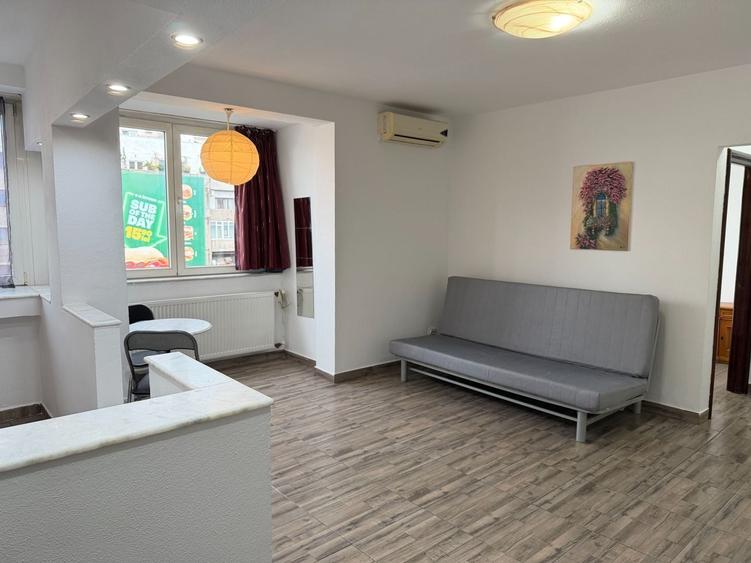 Apartament cu 2 camere semidecomandat în Universitate