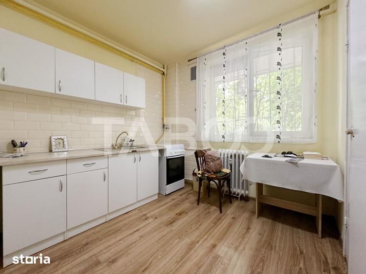 Apartament cu 2 camere semidecomandat, mobilat în Gheorgheni — fotografia 1