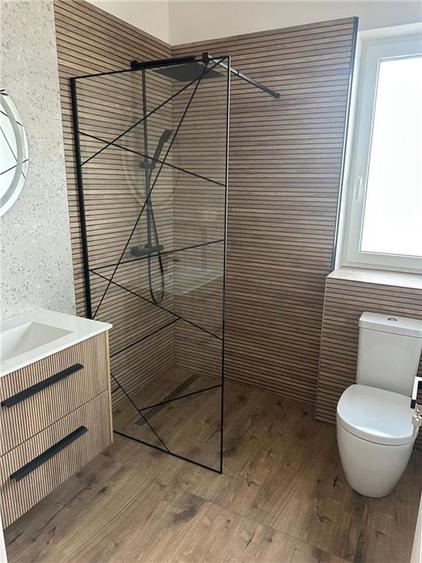 Duplex cu 4 camere cu Canalizare în Dumbrăvița