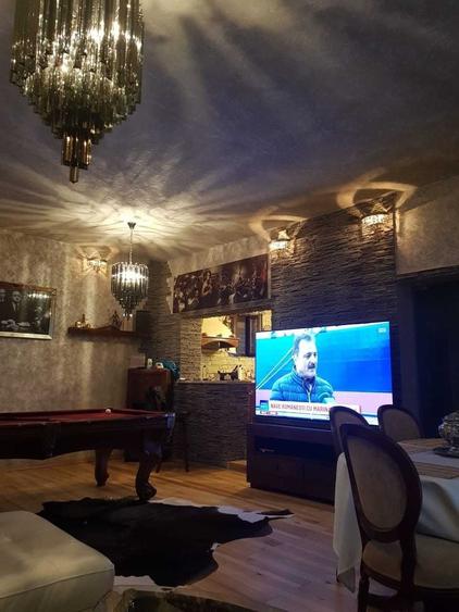 Casă cu 4 camere în Central