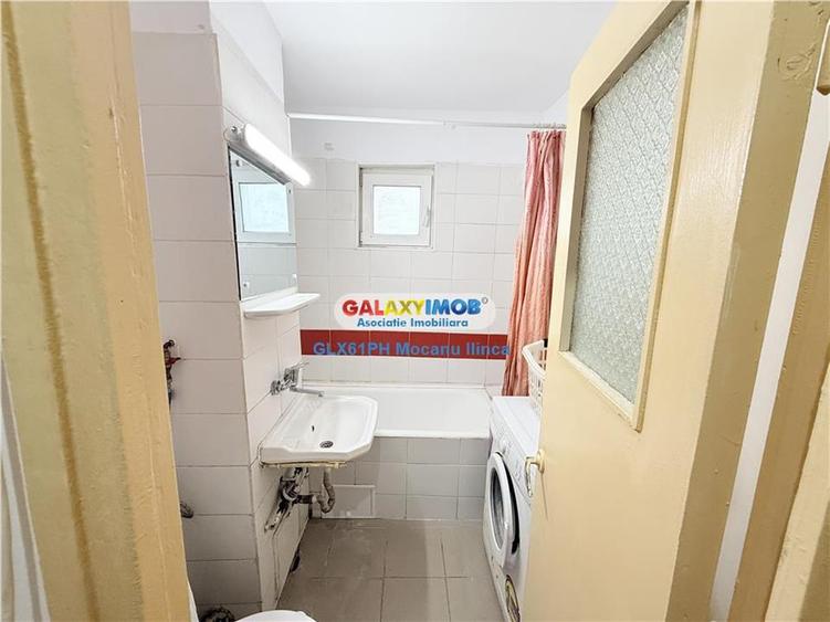 Apartament cu 4 camere decomandat, mobilat în Republicii
