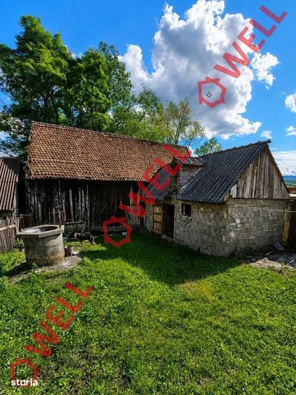 Casă cu 4 camere în Apața