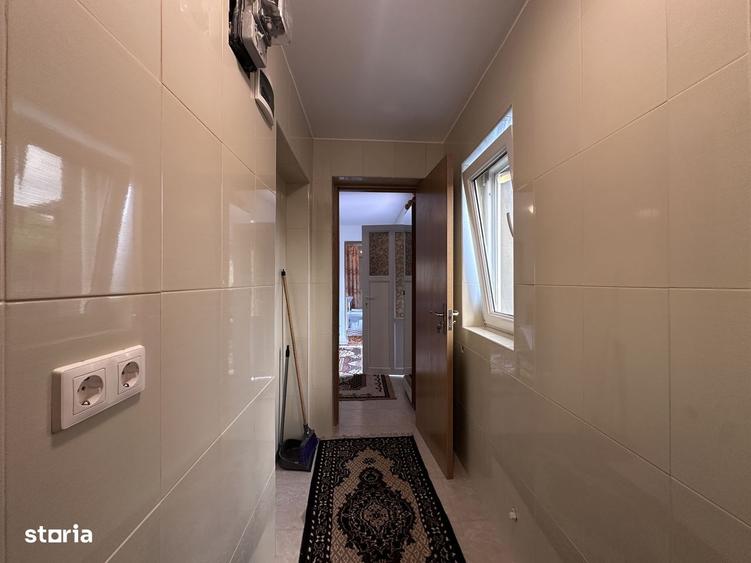 Casă cu 3 camere cu Teren 790 Mp în Doicești