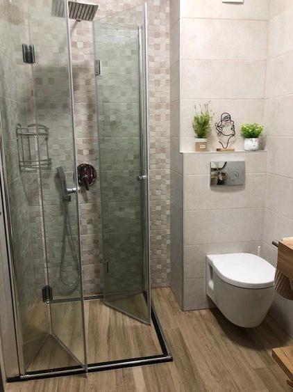 Apartament decomandat în Central — fotografia 3