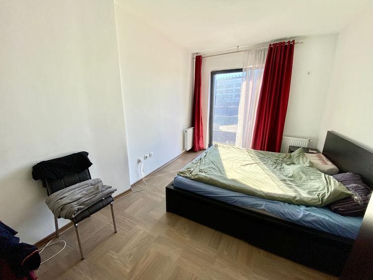 Apartament cu 3 camere semidecomandat în Ultracentral