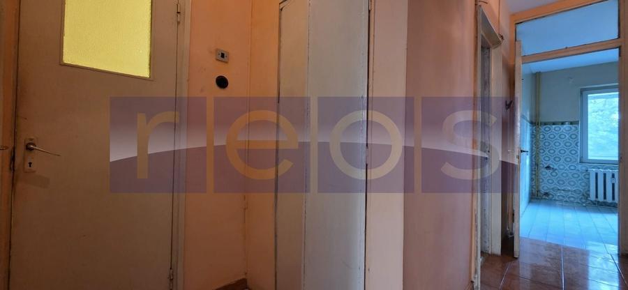 Apartament cu 3 camere decomandat în Dristor