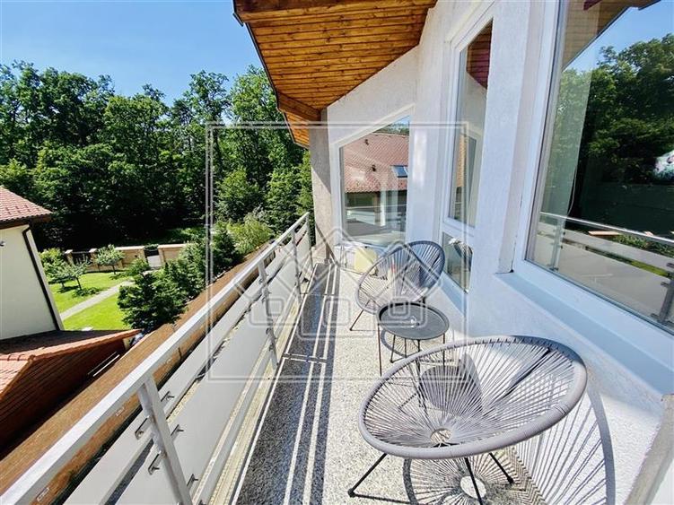 Apartament cu 3 camere decomandat în Arhitecților - Calea Cisnădiei