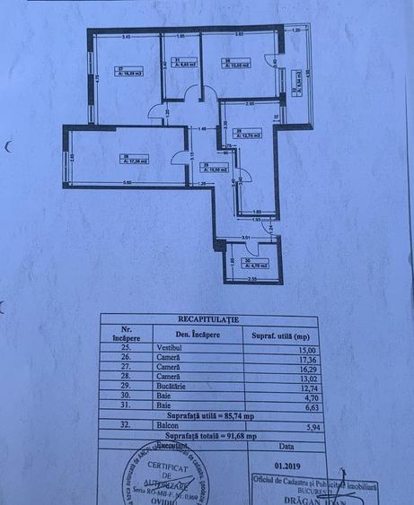 Apartament cu 3 camere decomandat în Berceni