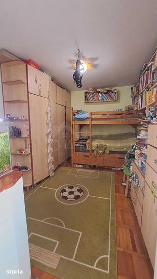 Apartament cu 2 camere semidecomandat în Dâmbu Pietros