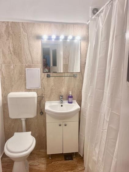 Apartament cu 2 camere decomandat în Exterior Sud