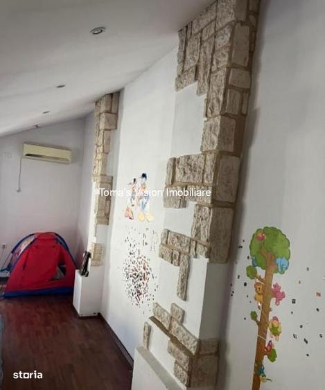 Casă cu 3 camere cu Canalizare în Grivița