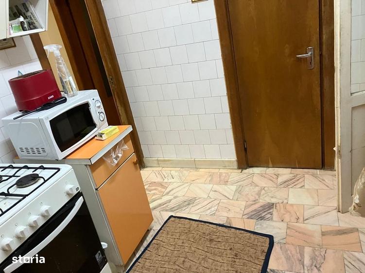 Apartament cu 4 camere în Ultracentral