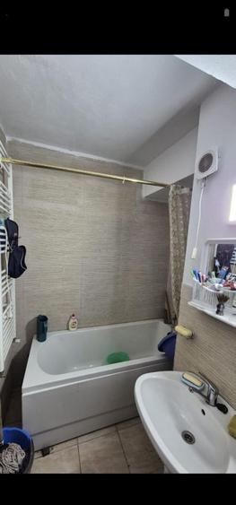 Apartament cu 2 camere în Micești