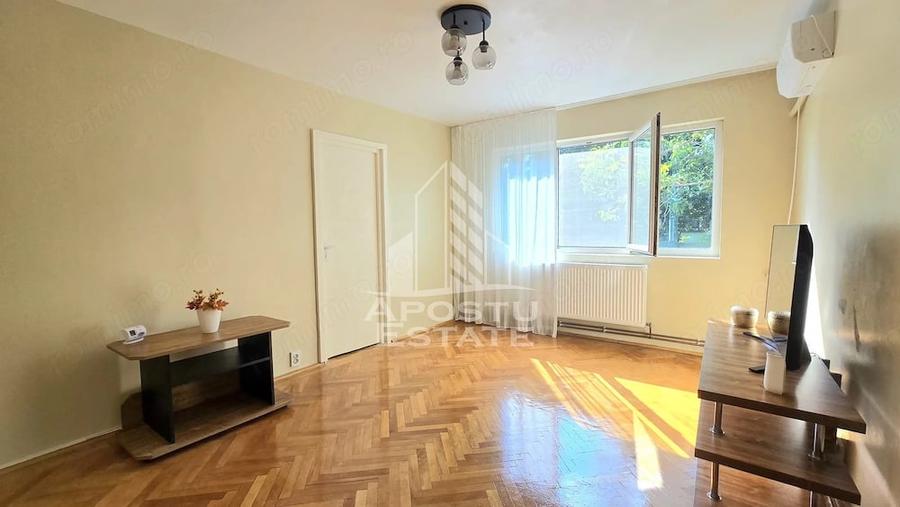 Apartament cu 2 camere nedecomandat în Dacia