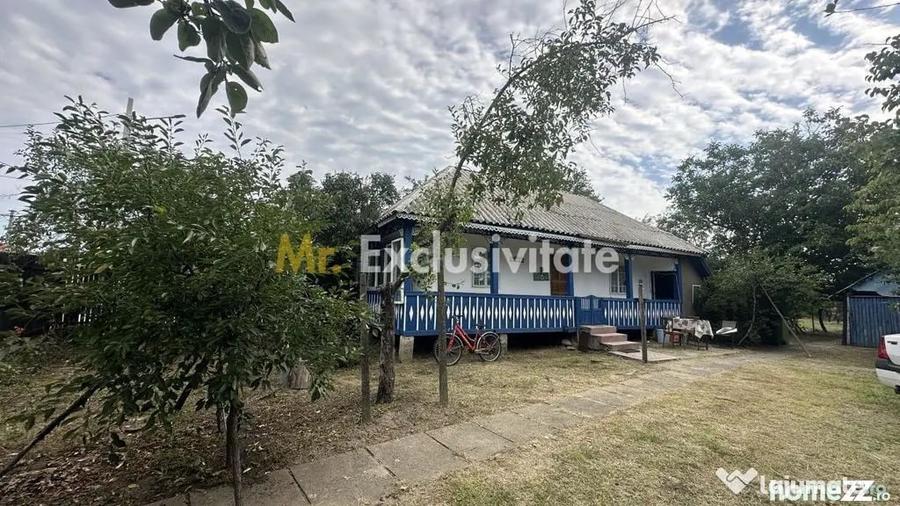 Casă cu 2 camere cu Teren 1172 Mp în Lunca