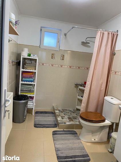 Casă cu 3 camere cu Teren 1200 Mp în Crevedia