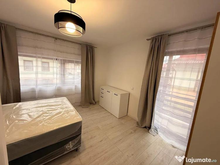 Casă cu 3 camere cu Teren 324 Mp în Florești