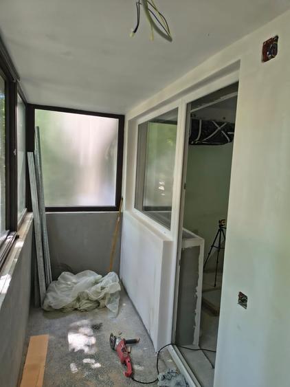Apartament cu 2 camere semidecomandat în Brâncoveanu