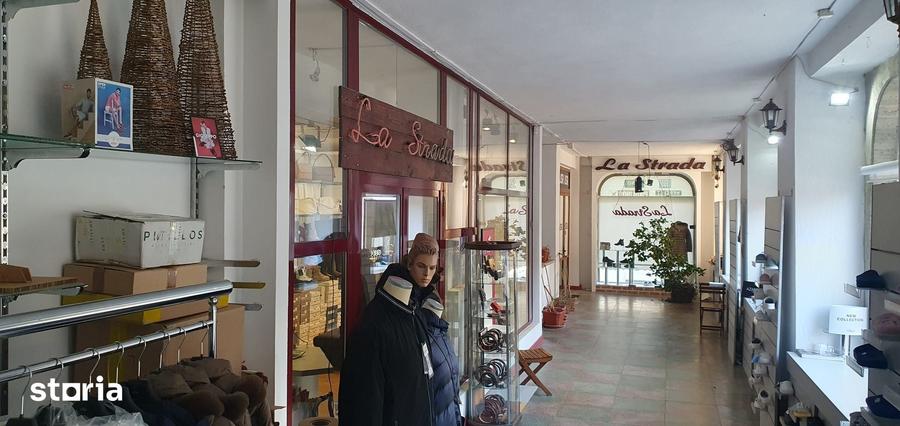 Spațiu comercial, de 120 mp, în Central