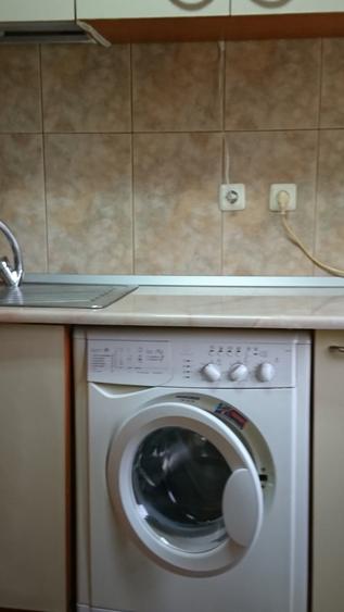 Apartament cu 3 camere decomandat, mobilat în Grivița
