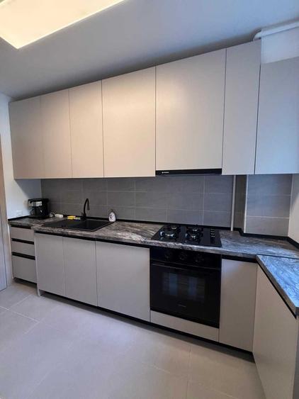 Apartament cu 2 camere semidecomandat în Apărătorii Patriei