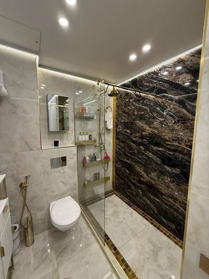 Apartament cu 4 camere în Viilor