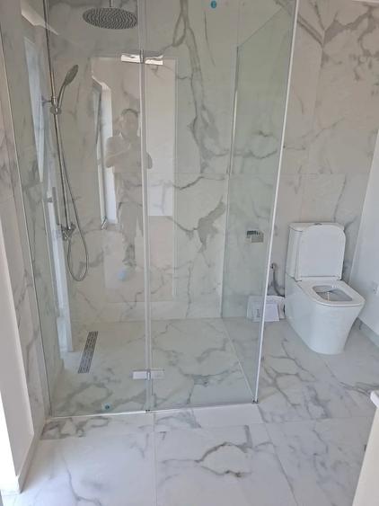 Casă cu 6 camere cu Teren 540 Mp în Central
