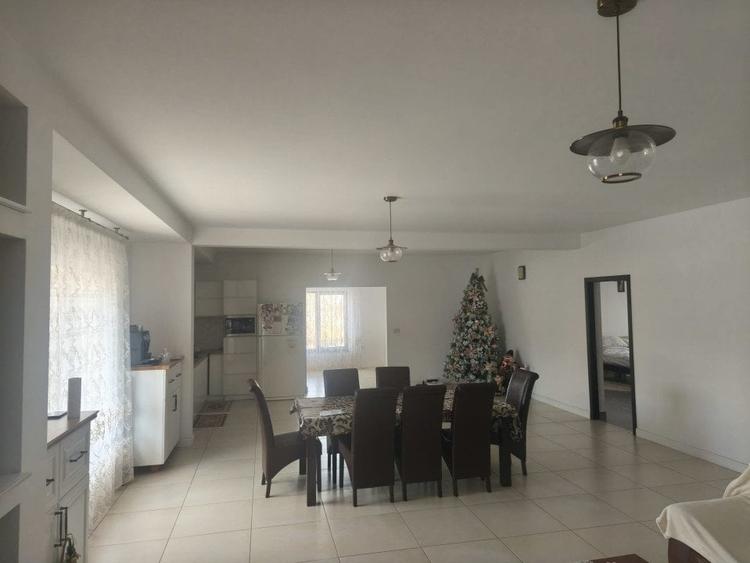 Spațiu comercial, de 2,100 mp, în Siret