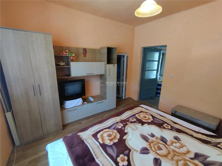 Casă cu 2 camere cu Teren 80 Mp în Vest