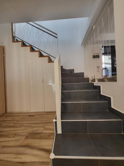 Duplex cu 4 camere cu Teren 280 Mp în Central