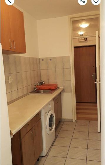 Garsonieră decomandată în Vitan