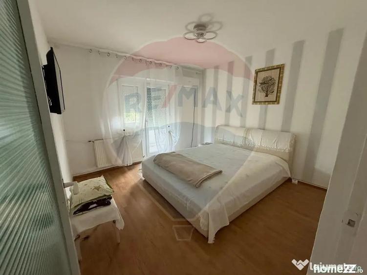 Apartament cu 3 camere decomandat în Dacia